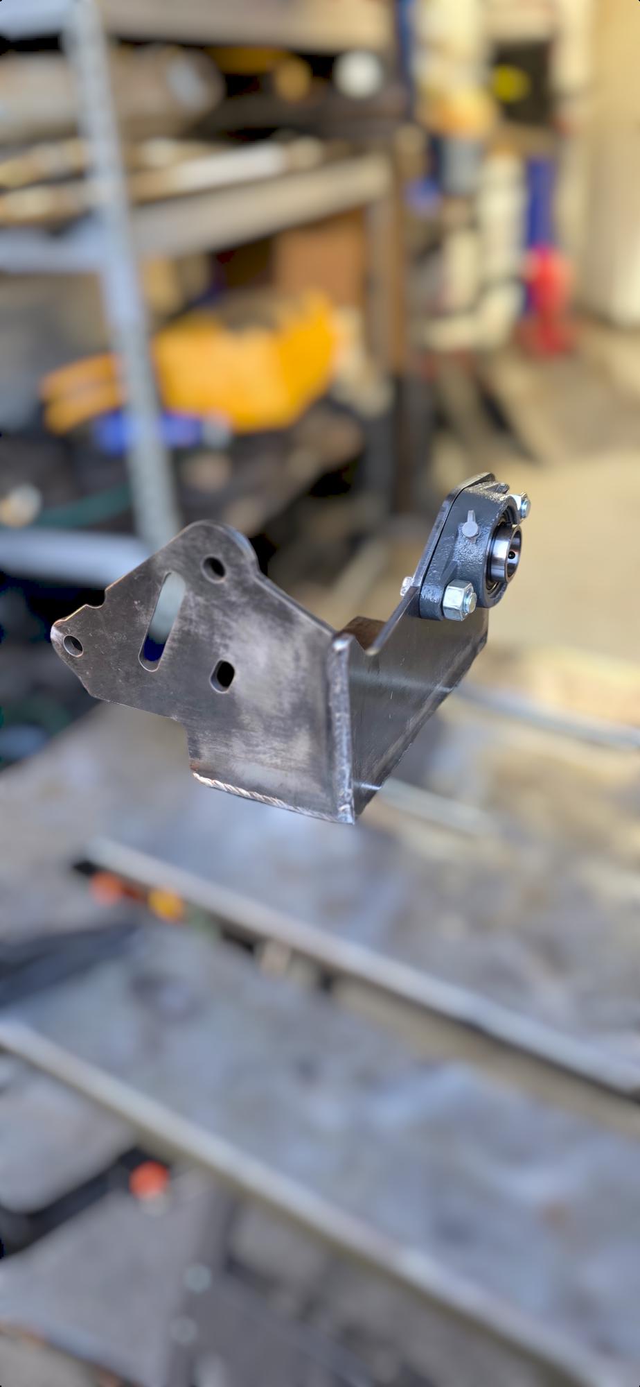 HD TJ LJ Wrangler Steering Box Skid and Brace woth Sector Shaft support 97 to 06 Armadillor Armor Offroad cnc cut of 1/4 inch plate for jeep